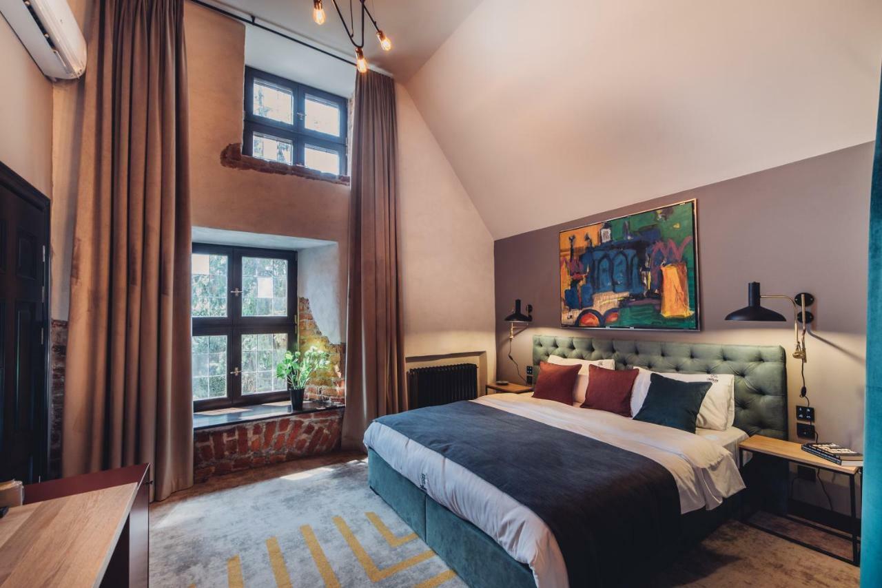 Apartamenty Jan Olbracht ทอรูน ภายนอก รูปภาพ