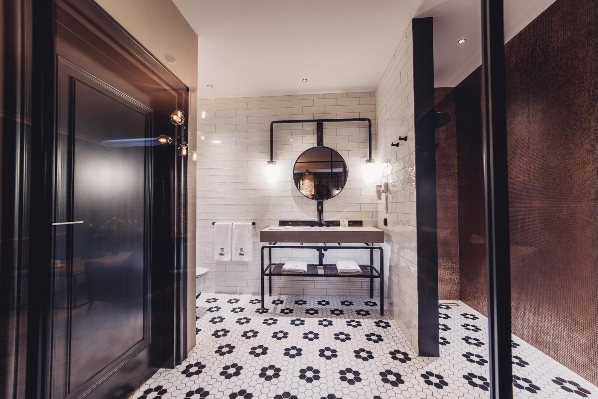 Apartamenty Jan Olbracht ทอรูน ภายนอก รูปภาพ
