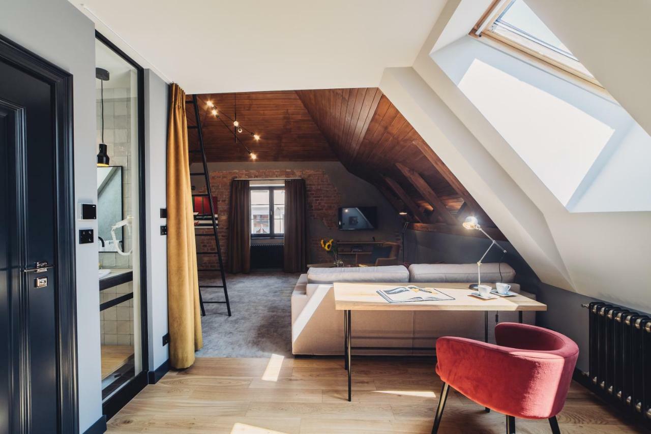 Apartamenty Jan Olbracht ทอรูน ภายนอก รูปภาพ